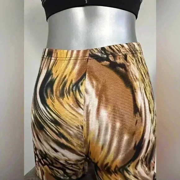 🆕Tiger Print Leggings - Picture 1 of 14
